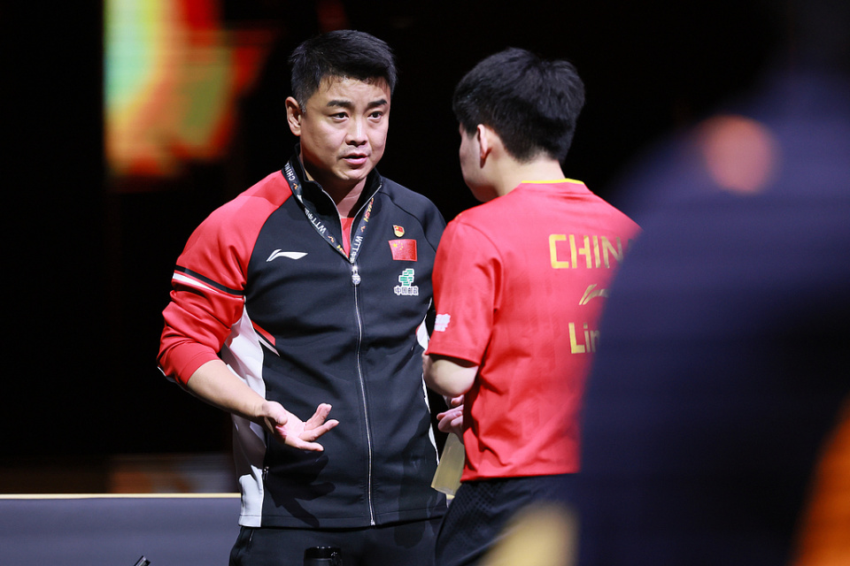 是新中国历, nhR, 的训练提供