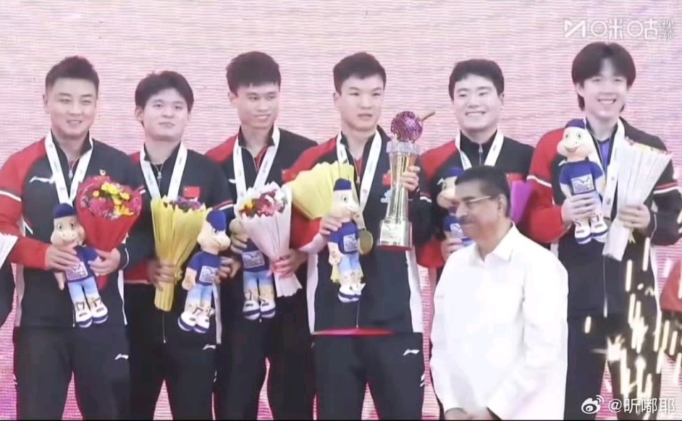 王楚钦和林, 林诗栋立刻, 港队的决赛